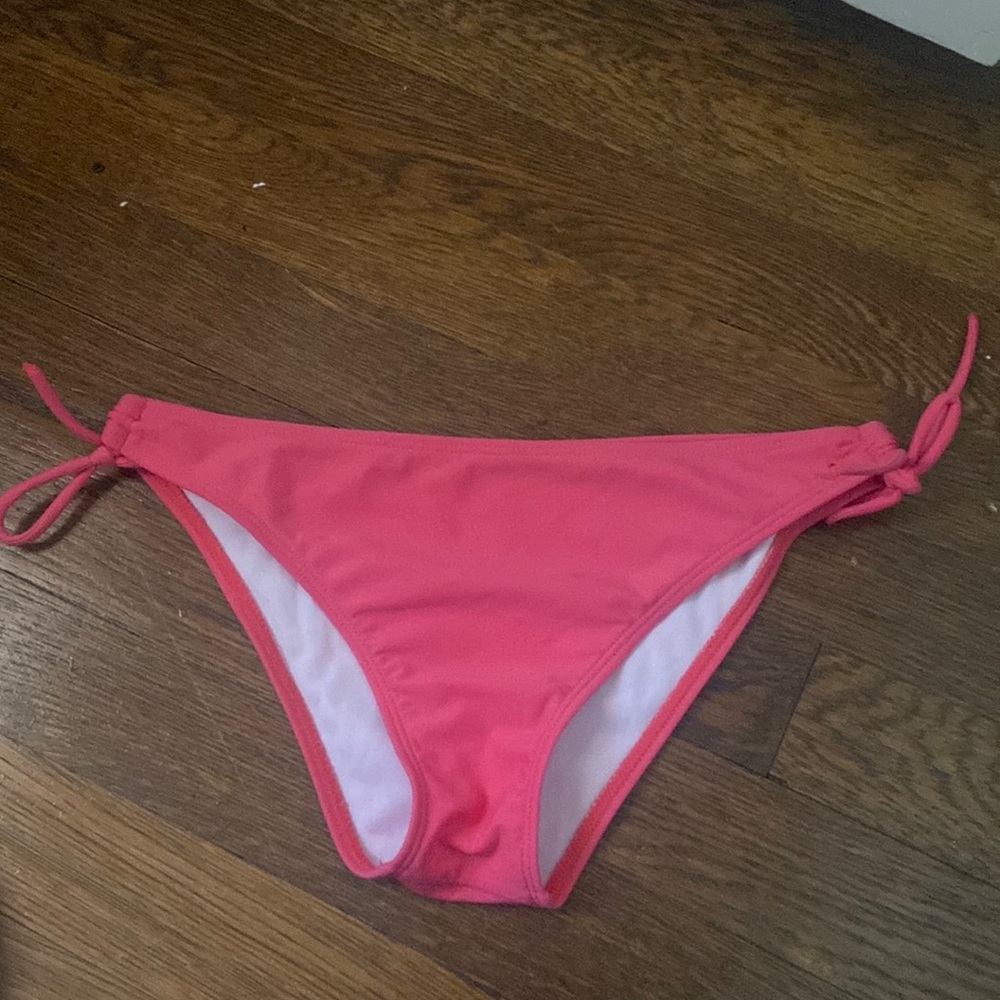 Keyhole pink bikini bottoms